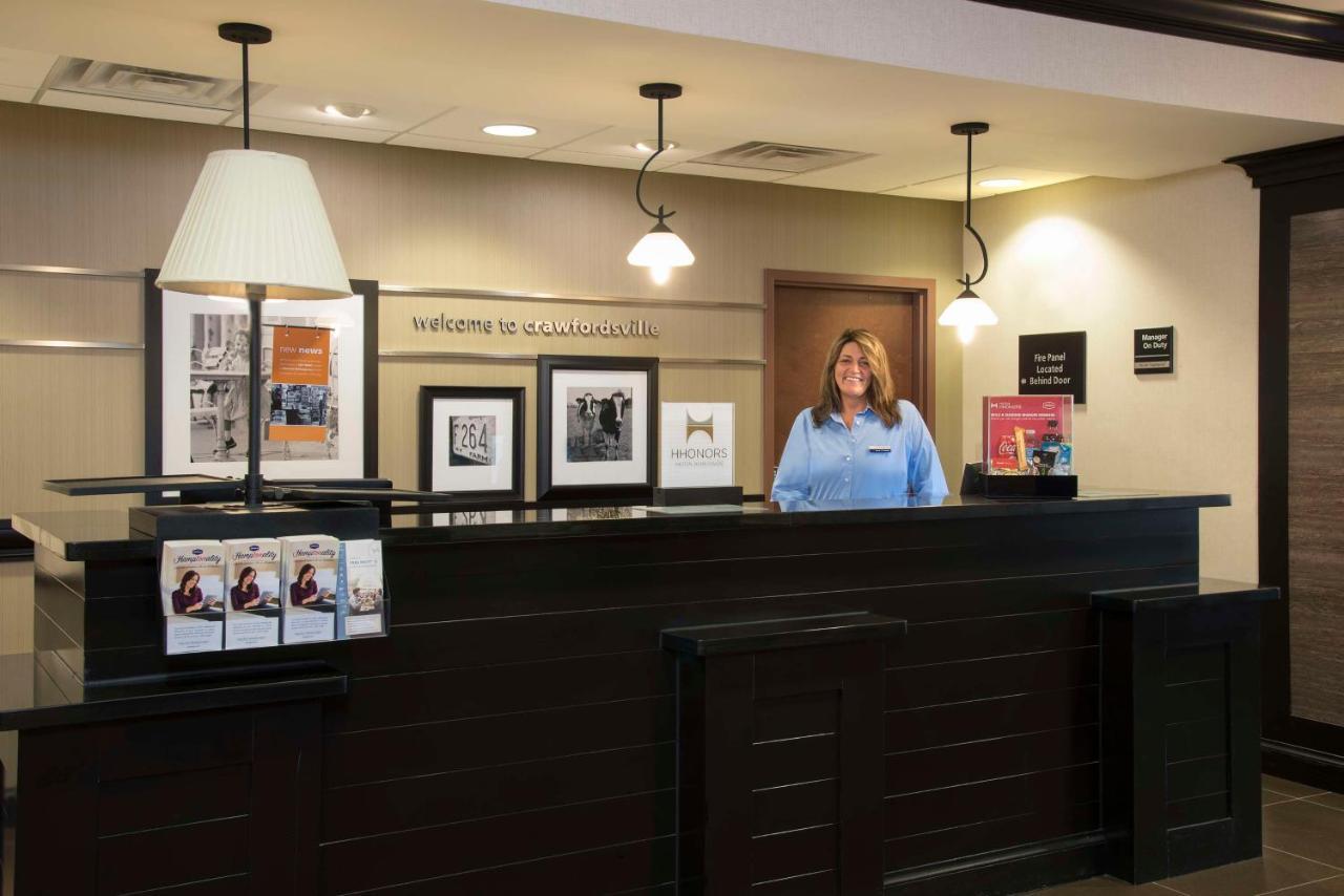 Hampton Inn & Suites Crawfordsville Bagian luar foto