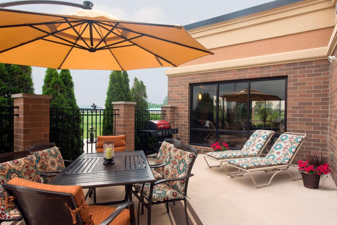 Hampton Inn & Suites Crawfordsville Bagian luar foto
