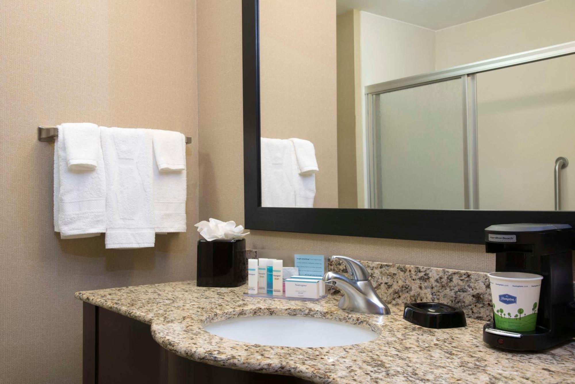 Hampton Inn & Suites Crawfordsville Bagian luar foto