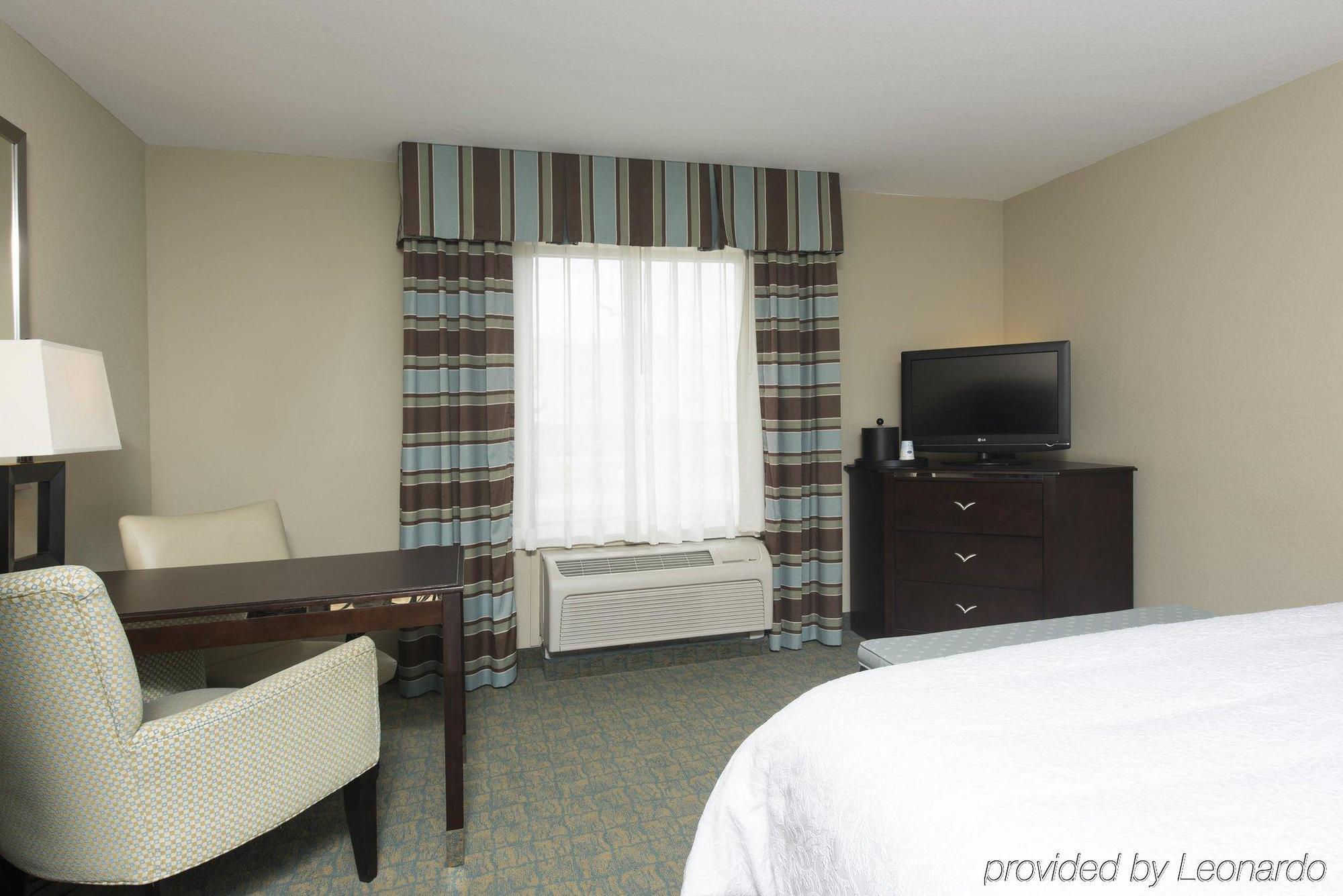 Hampton Inn & Suites Crawfordsville Bagian luar foto
