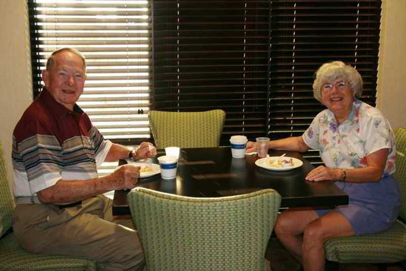 Hampton Inn & Suites Crawfordsville Restoran foto